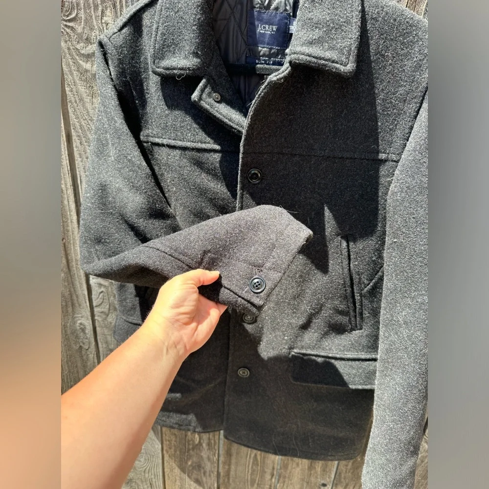 J Crew Men's Single Breasted Charoca Grey Wool Slim Fit Stadium Jacket small